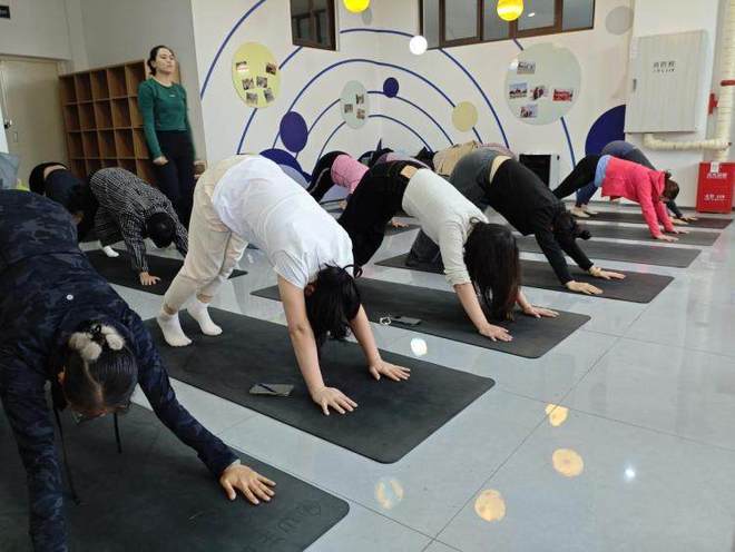 重庆巴南花溪街道：资源下沉服务上门助力社区公益服务多元化(图3)