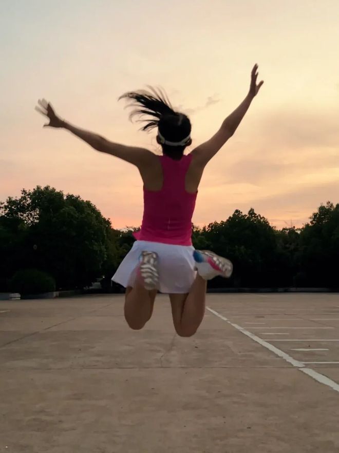 女跑者户外跑步请注意：这3点隐私要保护一旦暴露尴尬至极！(图1)